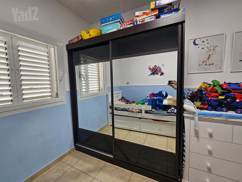 ארון 2 דלתות