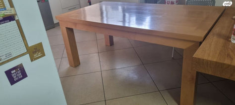 שולחן אוכל מעץ מלא