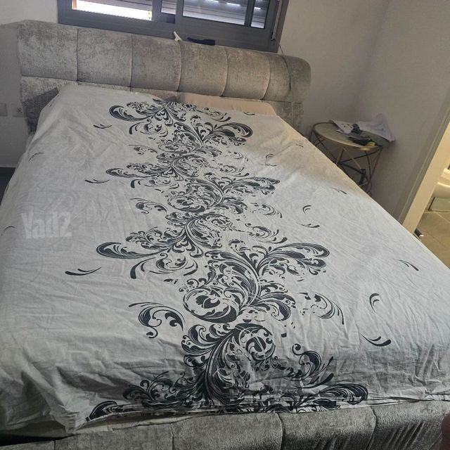מיטה זוגית