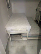 Hi-riser bed with mattresses