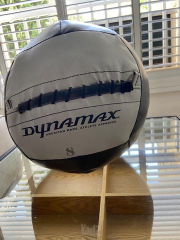 כדור כוח Dynamax מקורי