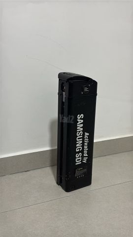 סוללה 36v 10  עם מטען