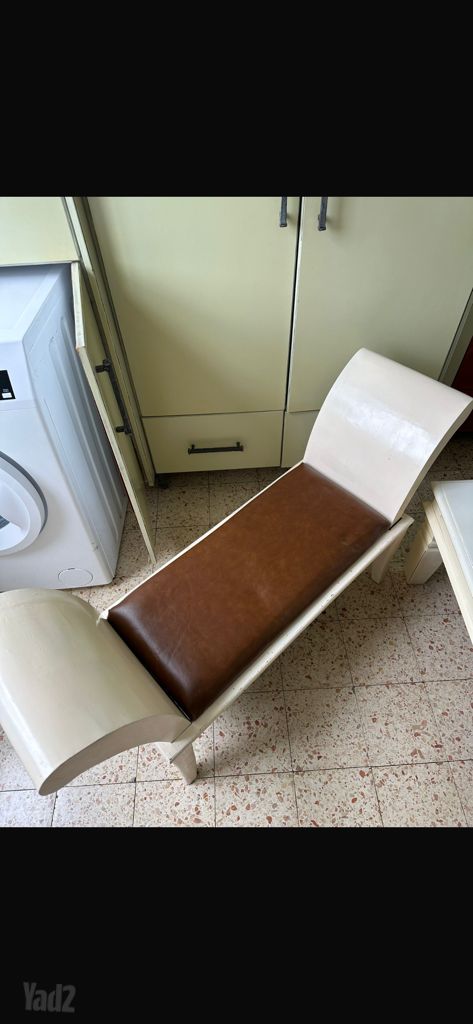 כורסא וינטג׳ מעץ
