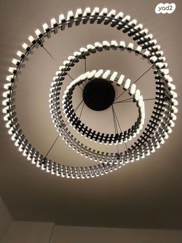 נברשת Modern LED Chandelier