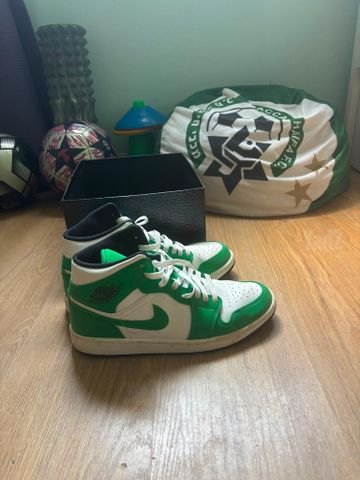 Air Jordan 1 Low Green