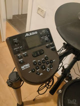 ערכת תופים alesis nitro