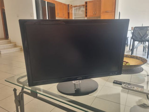 מסך מחשב CTX