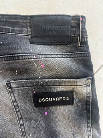 ג׳ינס של DSQUARED2 מקורי