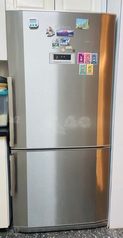 מקרר Blomberg 583L