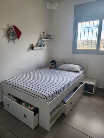 מיטה וחצי