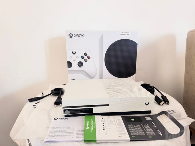 XBOX ONE S