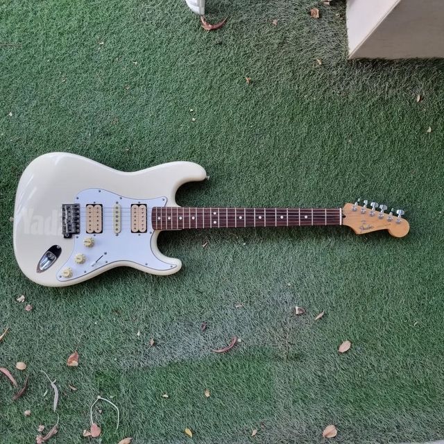 Fender יפנית Iron Maiden