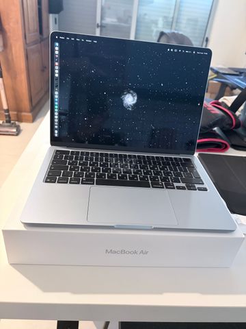 MacBook Air M4