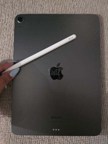 iPad Air 5 (M1) 64GB