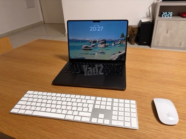 Macbook 14 Pro M3 36GB + מתנה