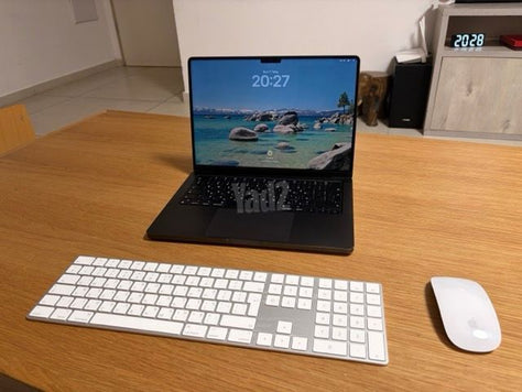 Macbook 14 Pro M3 36GB + מתנה