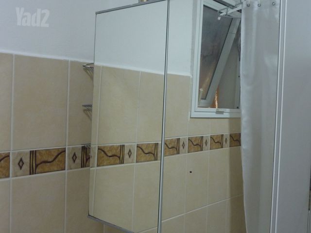 ארון אמבטיה