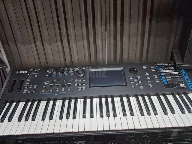 Yamaha MODX6