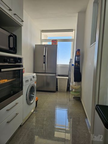 מקרר 3 דלתות