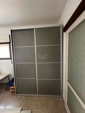 ארון בגדים
