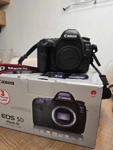מצלמה canon 5d mark 4