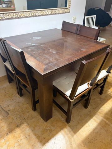 שולחן מעץ מלא