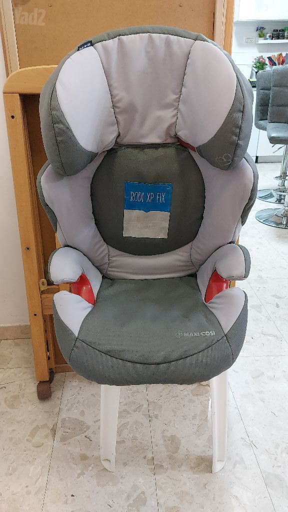 בוסטר גב לרכב MAXI COSI