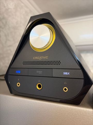 Creative x7 + רמקולים e-mu