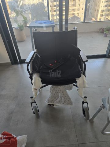 כסא גלגלים