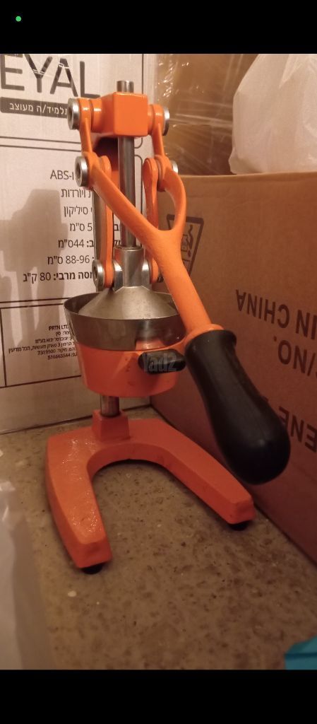 מסחטת מיץ
