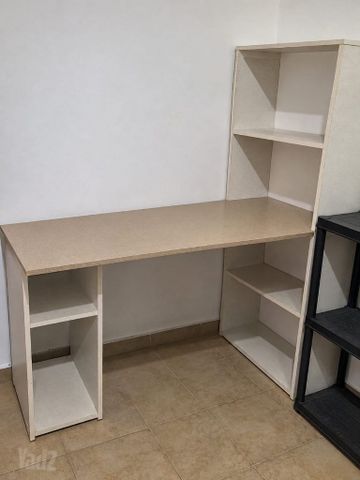 שולחן כתיבה