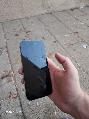 אייפון 16 פרו