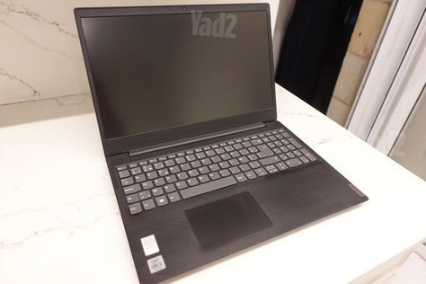 מחשב LENOVO