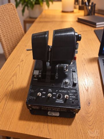 מצערת - Thrustmaster Warthog