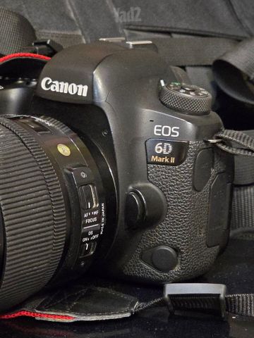 מצלמת קנון 6D mark ii
