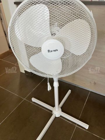מאוורר עומד