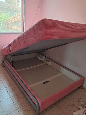 מיטה וחצי