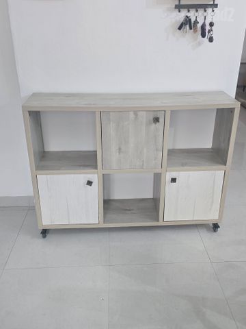 שידת 6 קוביות
