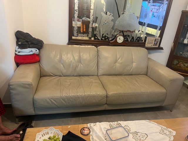 ספת עור 3+2