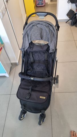 עגלת תינוק