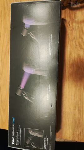 מייבש השיער Dyson  HD16