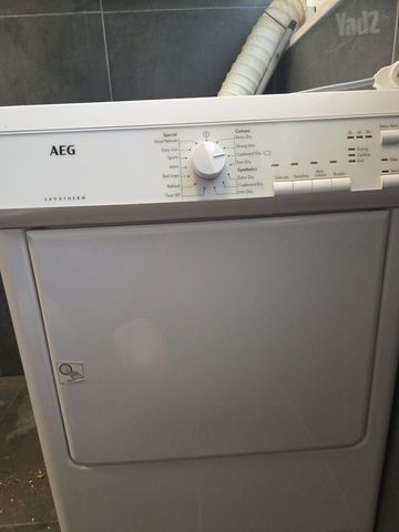 מייבש כביסה AEG