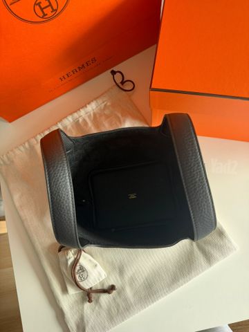 Hermès bag Picotin 18