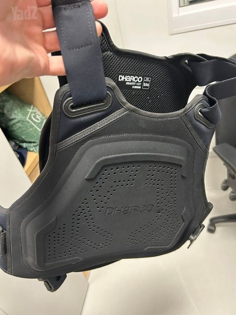 מגן חזה DHaRCO Gravity Vest