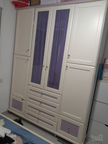 ארון בגדים