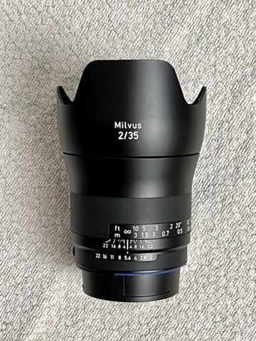 ZEISS MILVUS LENS
