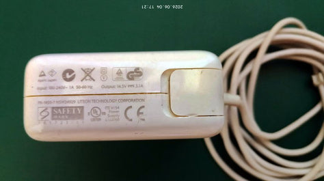 Apple 45W MagSafe 1
