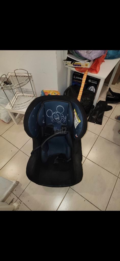 כיסא לרכב