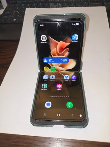 סמסונג Z-FLIP