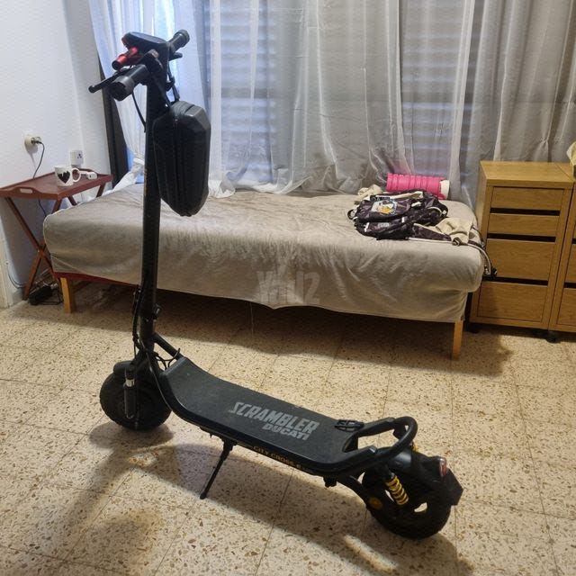 קורקניט חשמל